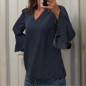 CECE Women's Garden Geo Bell Ruffled Sleeve V-neck Blouse Size Medium